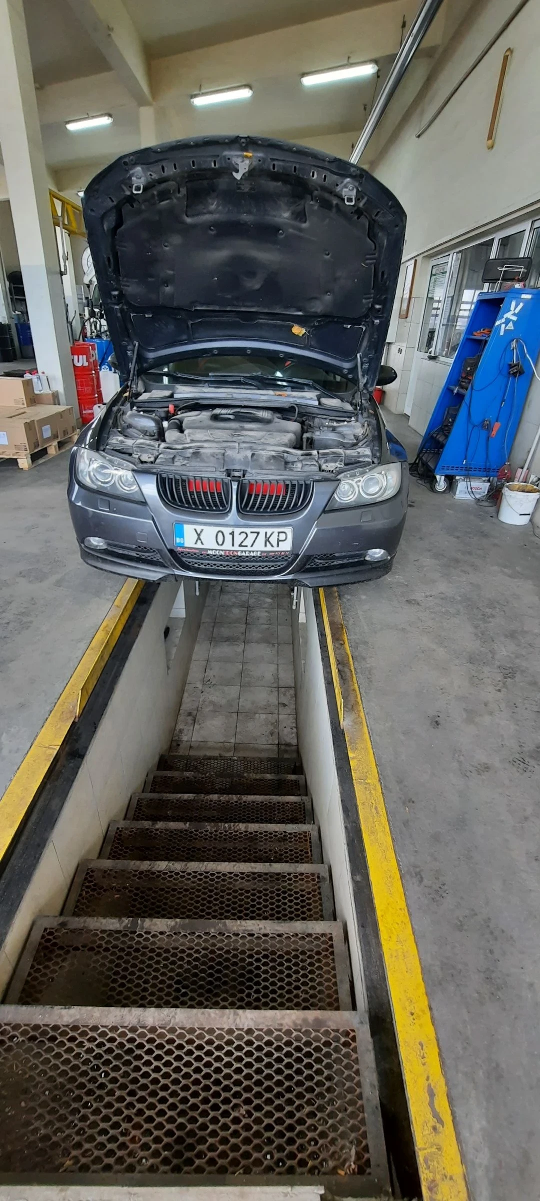 BMW 320 2.0D 163к.с - изображение 10