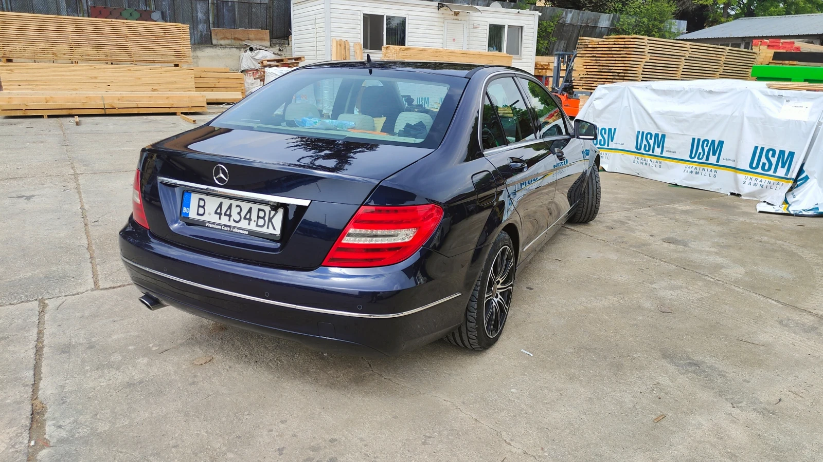 Mercedes-Benz C 250 Avantgarde Facelift Aut. Navi Comand - изображение 3