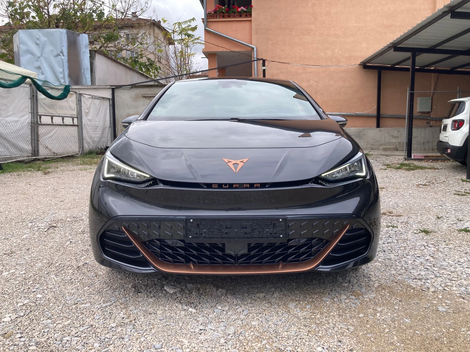Cupra Born LED/CAM/NAVI/CARPLAY | Mobile.bg   8