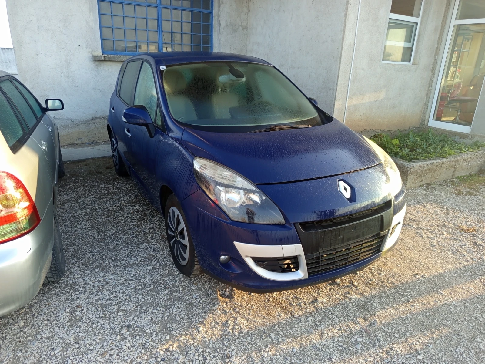 Renault Scenic 1.5 кожа нави - изображение 2