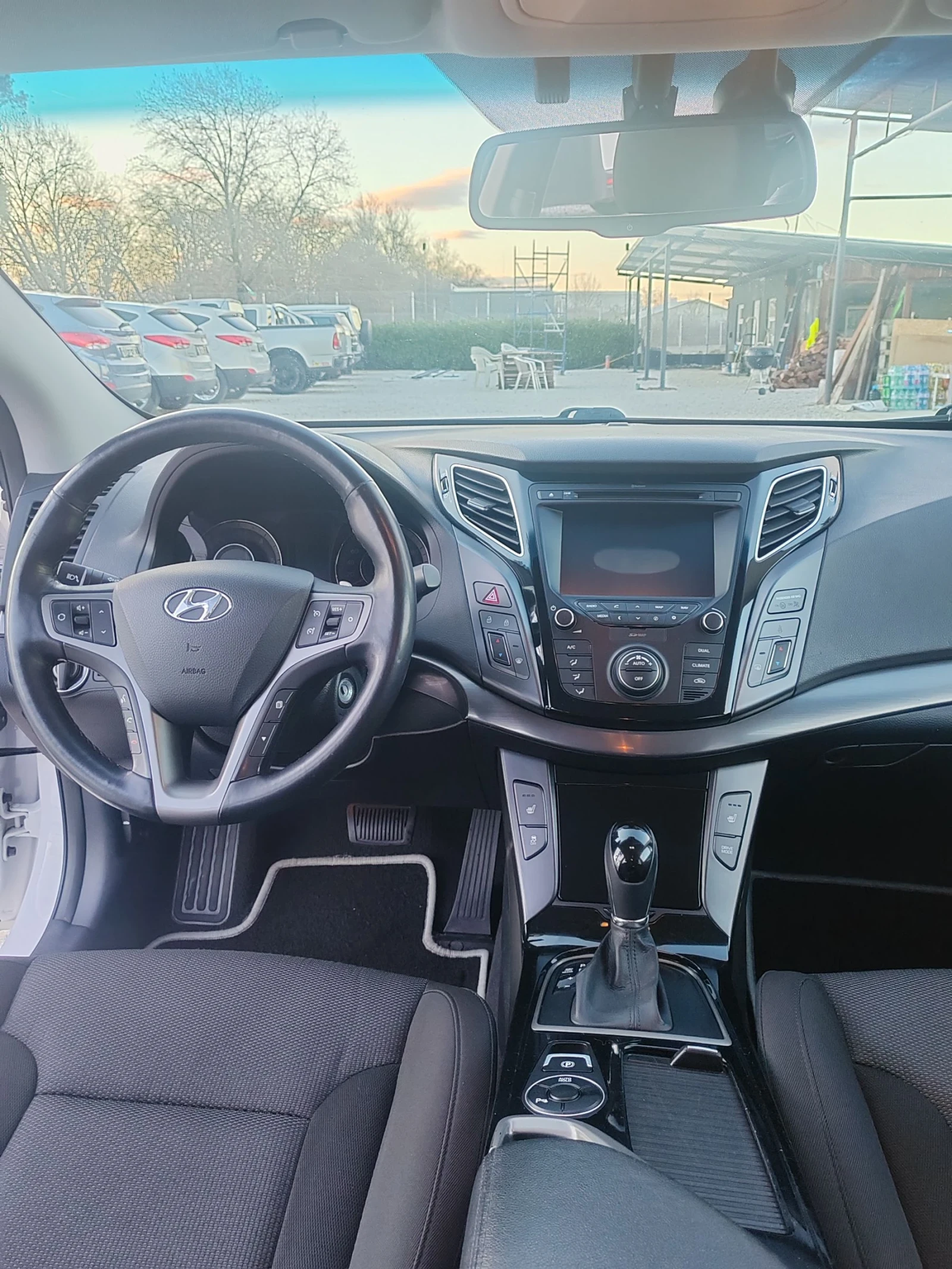 Hyundai I40 1.7, 140�.�. ���  | Mobile.bg � ����������� 10