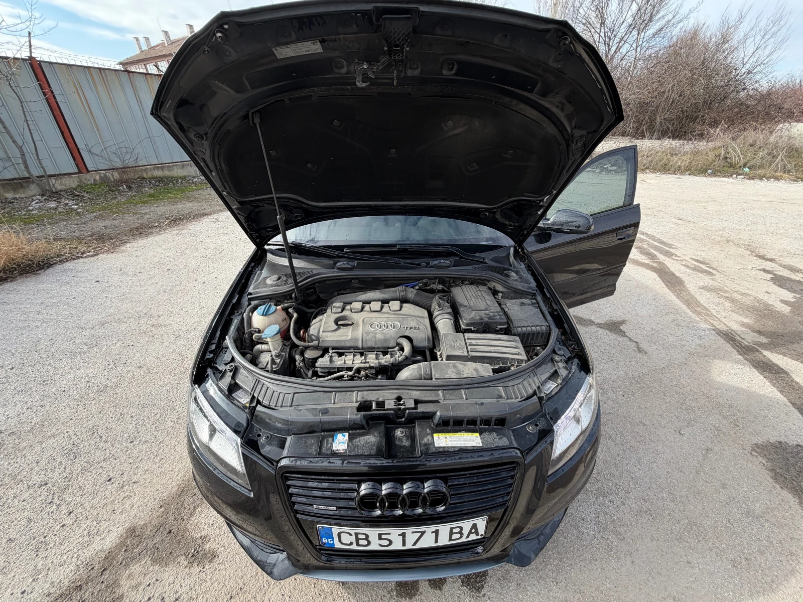 Audi A3 2.0 TFSI 4x4 S-Line, снимка 12 - Автомобили и джипове - 53458918