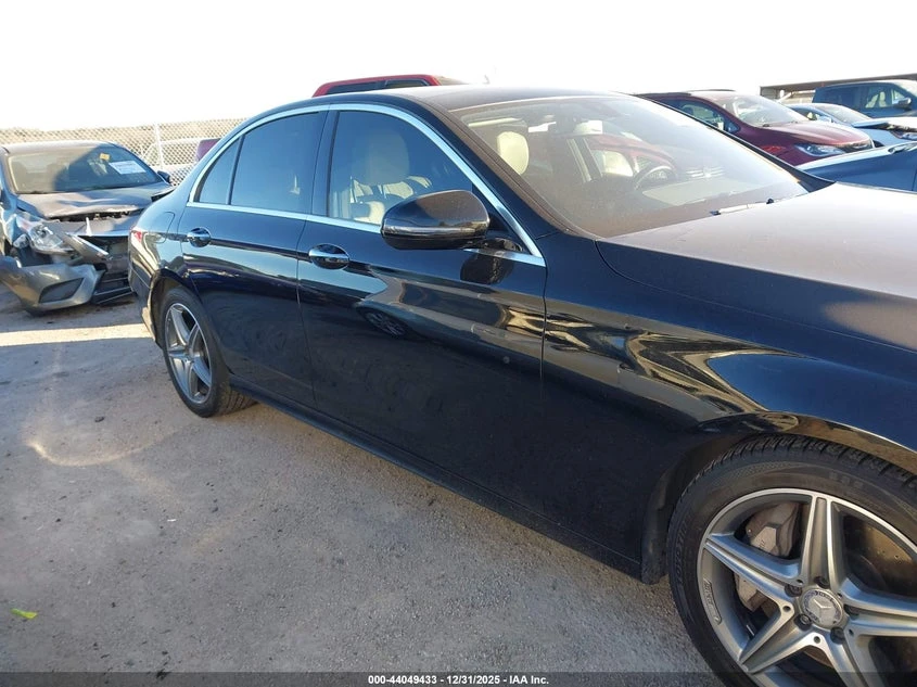 Mercedes-Benz E 300 2l 4Matic, снимка 13 - Автомобили и джипове - 53959449