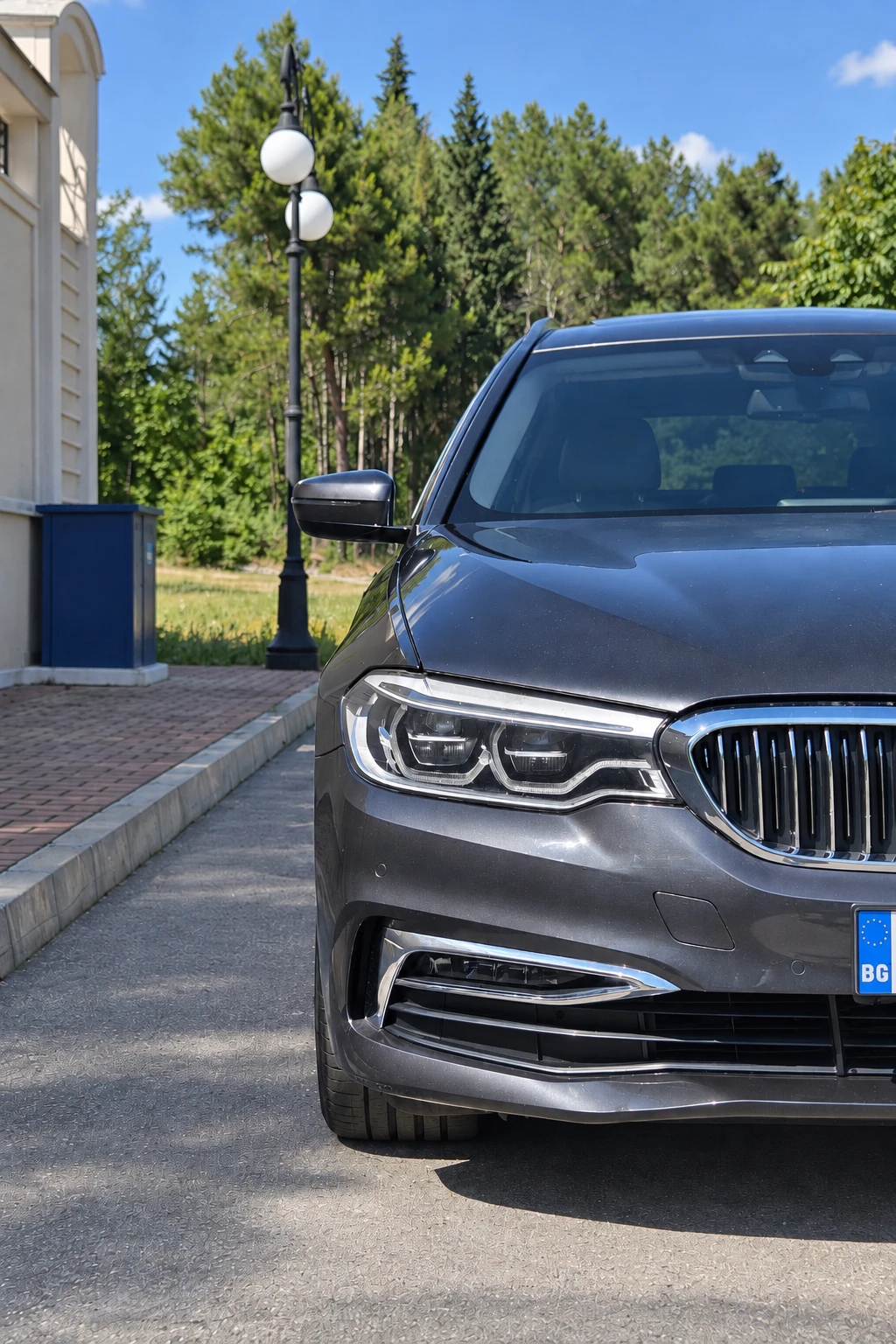 BMW 525 D Luxury Line   комфорт, стил и практичност в едно