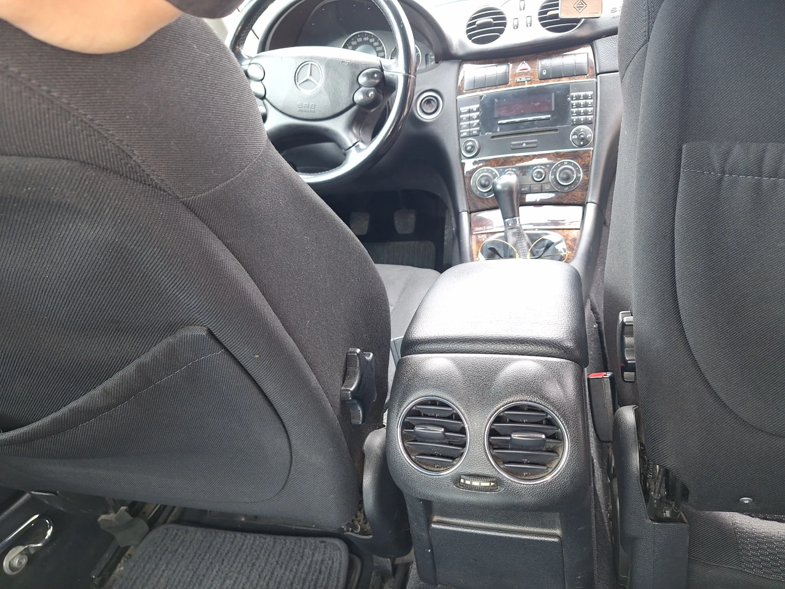 Mercedes-Benz CLK W209, снимка 14 - Автомобили и джипове - 54183760