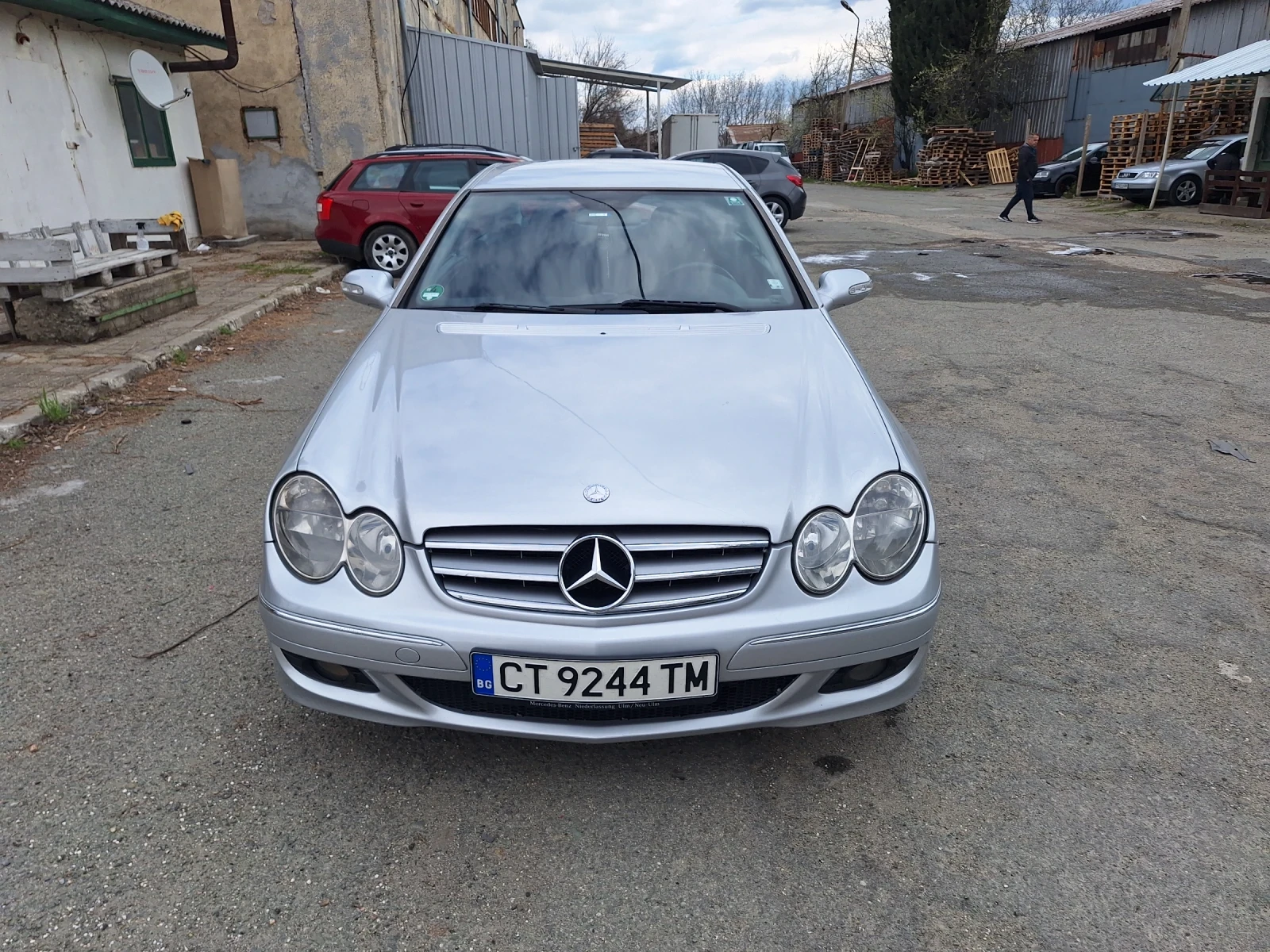 Mercedes-Benz CLK W209