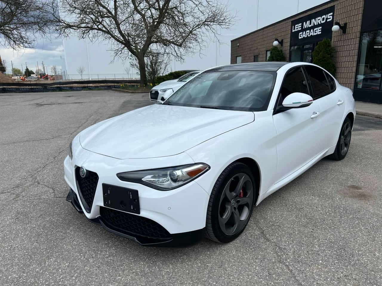 Alfa Romeo Giulia * Q4 * ПОДГРЕВ * NAVI * ZF8, снимка 17 - Автомобили и джипове - 54380016