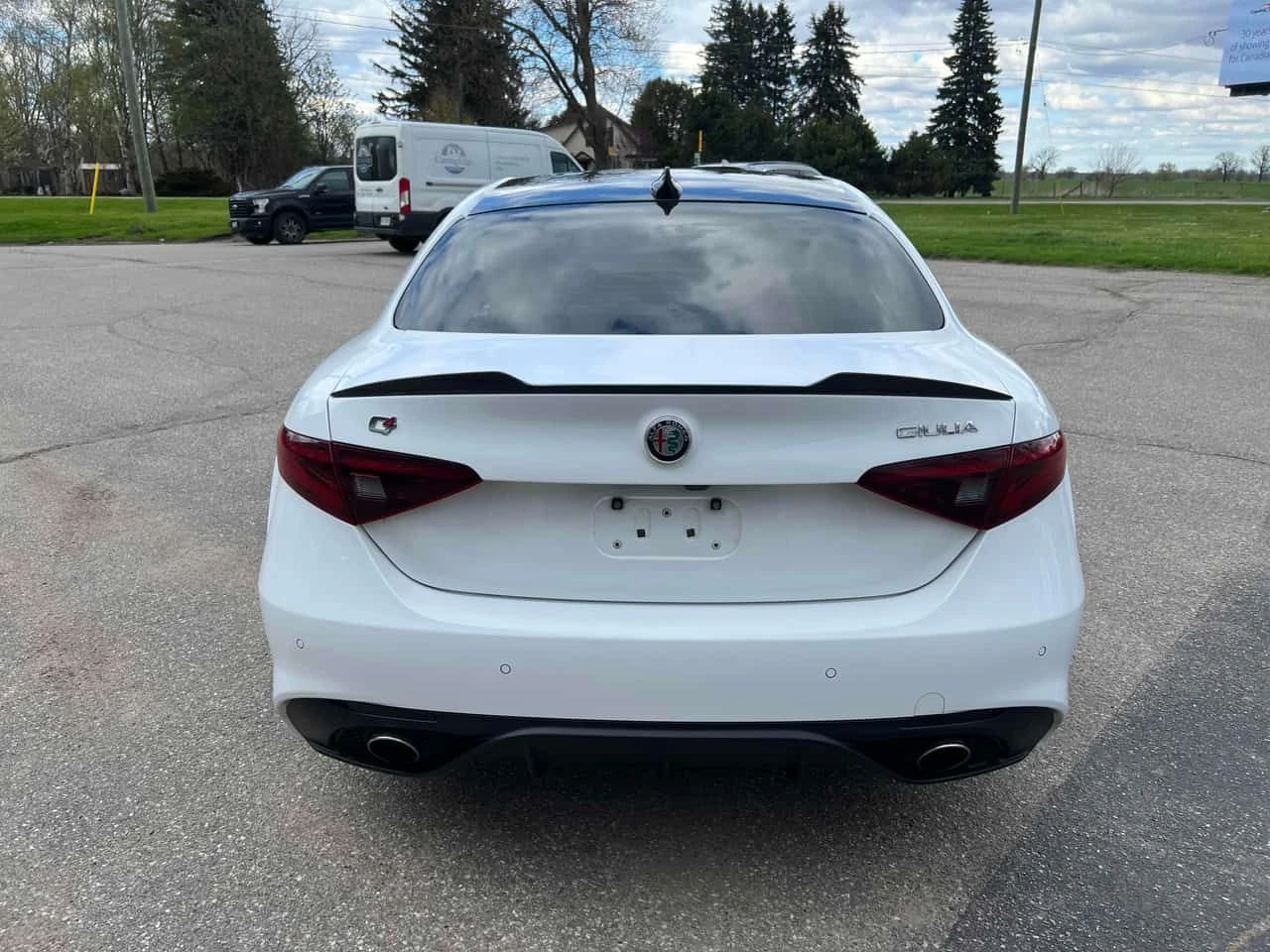 Alfa Romeo Giulia * Q4 * ПОДГРЕВ * NAVI * ZF8, снимка 4 - Автомобили и джипове - 54380016