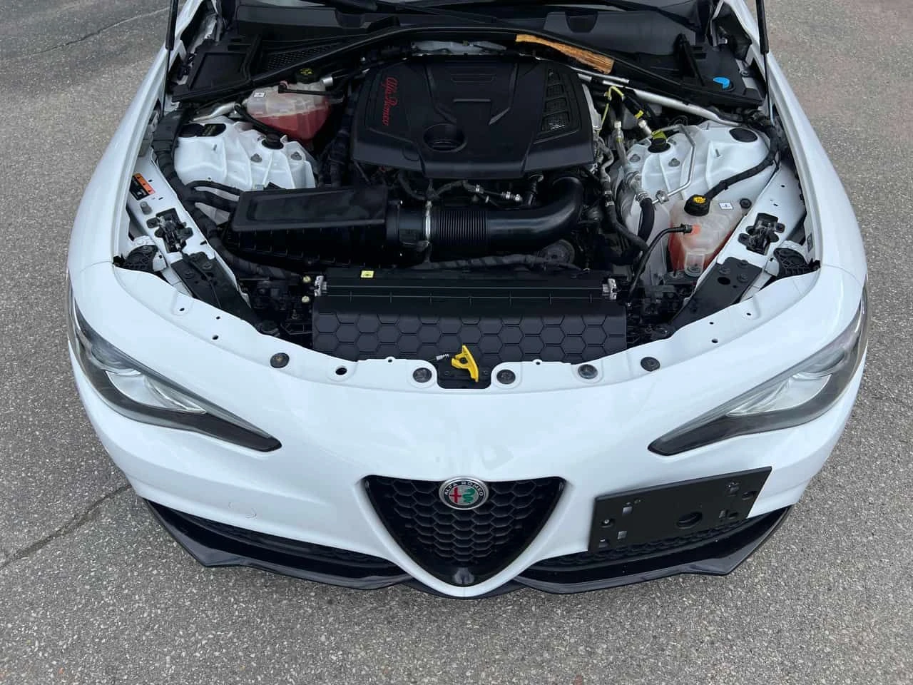 Alfa Romeo Giulia * Q4 * ПОДГРЕВ * NAVI * ZF8, снимка 12 - Автомобили и джипове - 54380016