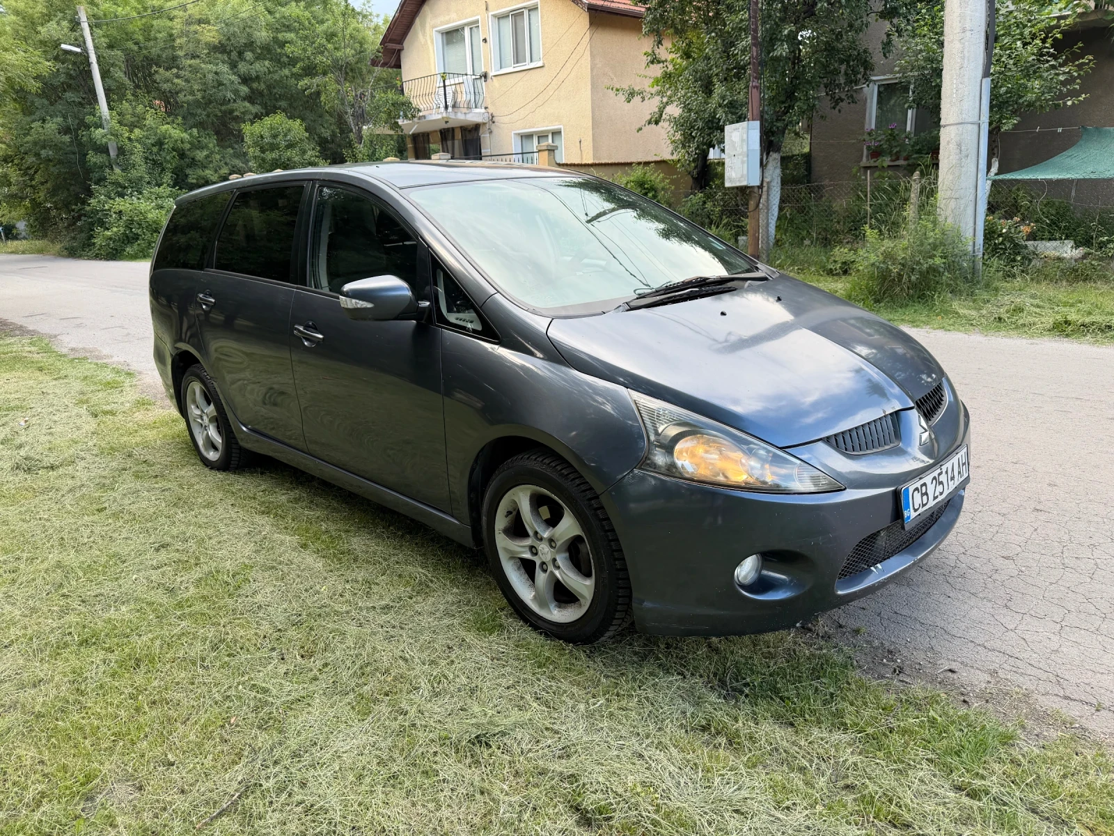 Mitsubishi Grandis 6+ 1 Места!, снимка 3 - Автомобили и джипове - 54873269