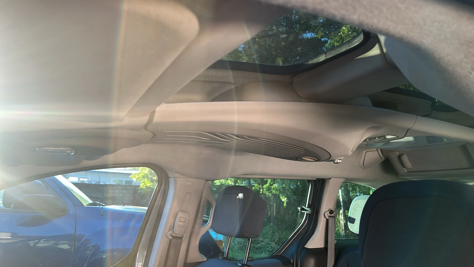 Citroen Berlingo, снимка 9 - Автомобили и джипове - 55102380