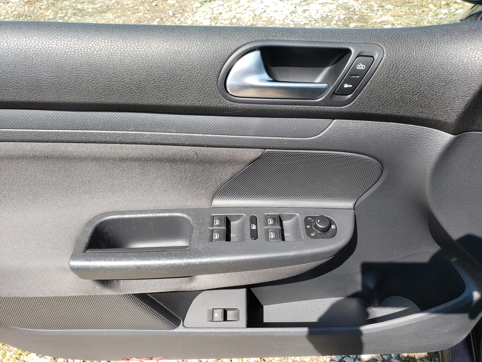 VW Golf 1.9 TDI 90ps, снимка 11 - Автомобили и джипове - 55557763
