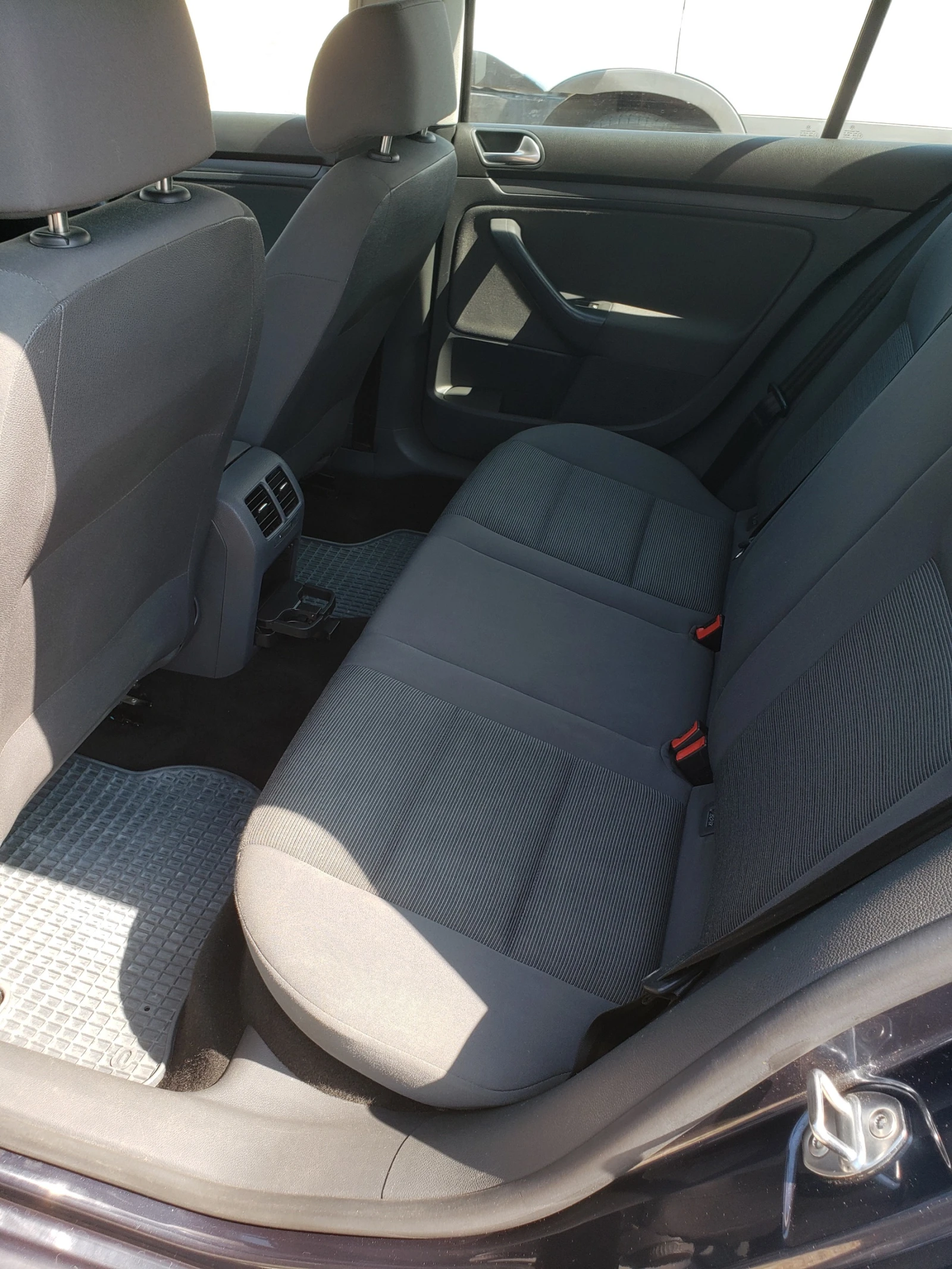 VW Golf 1.9 TDI 90ps, снимка 8 - Автомобили и джипове - 55557763