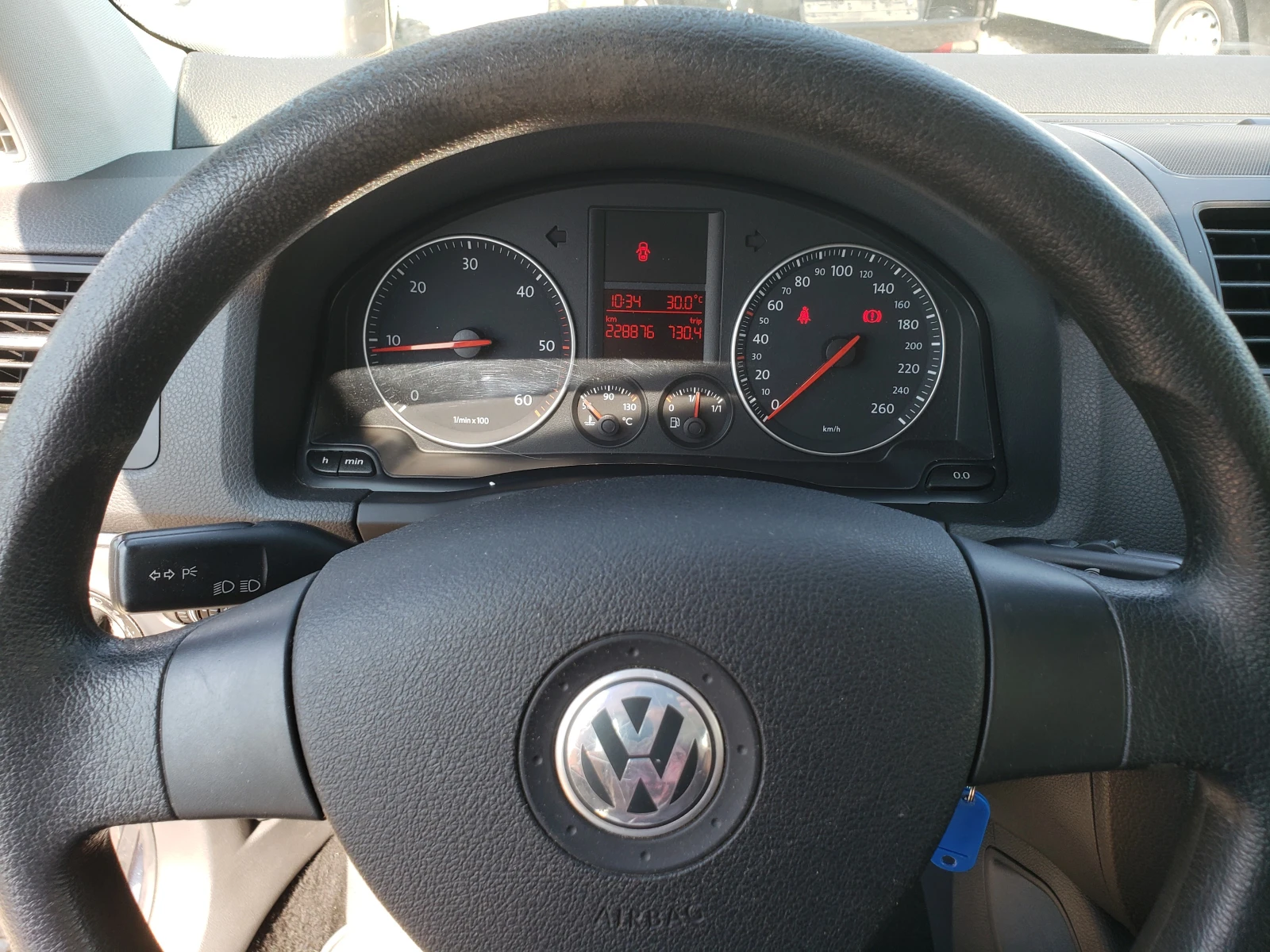 VW Golf 1.9 TDI 90ps, снимка 13 - Автомобили и джипове - 55557763