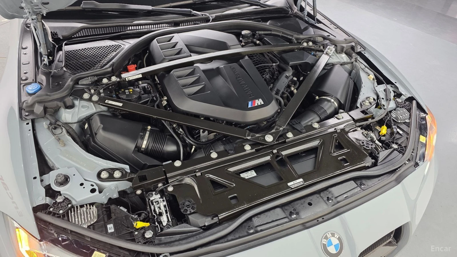 BMW M3 Competition* Touring* xDrive* 360* HEAD-UP* FULL* , снимка 6 - Автомобили и джипове - 55560012