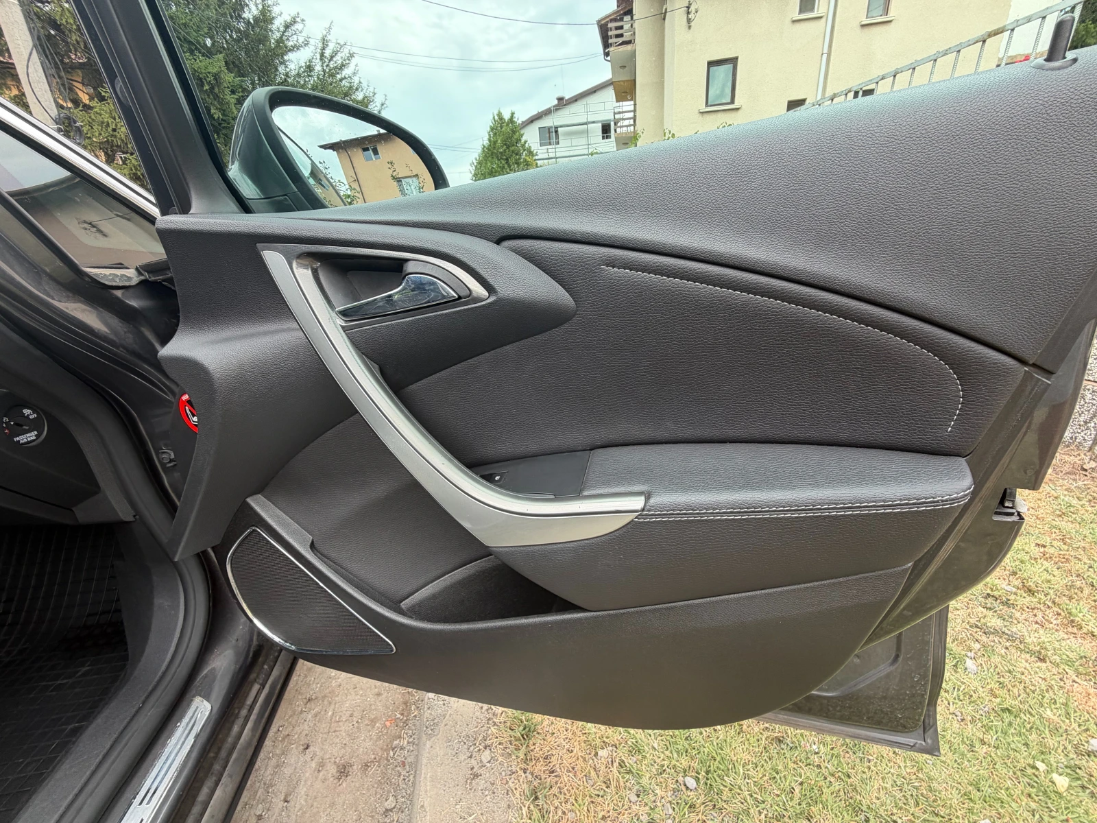 Opel Astra ASTRA J 1.4T с ГАЗ, снимка 9 - Автомобили и джипове - 56058126