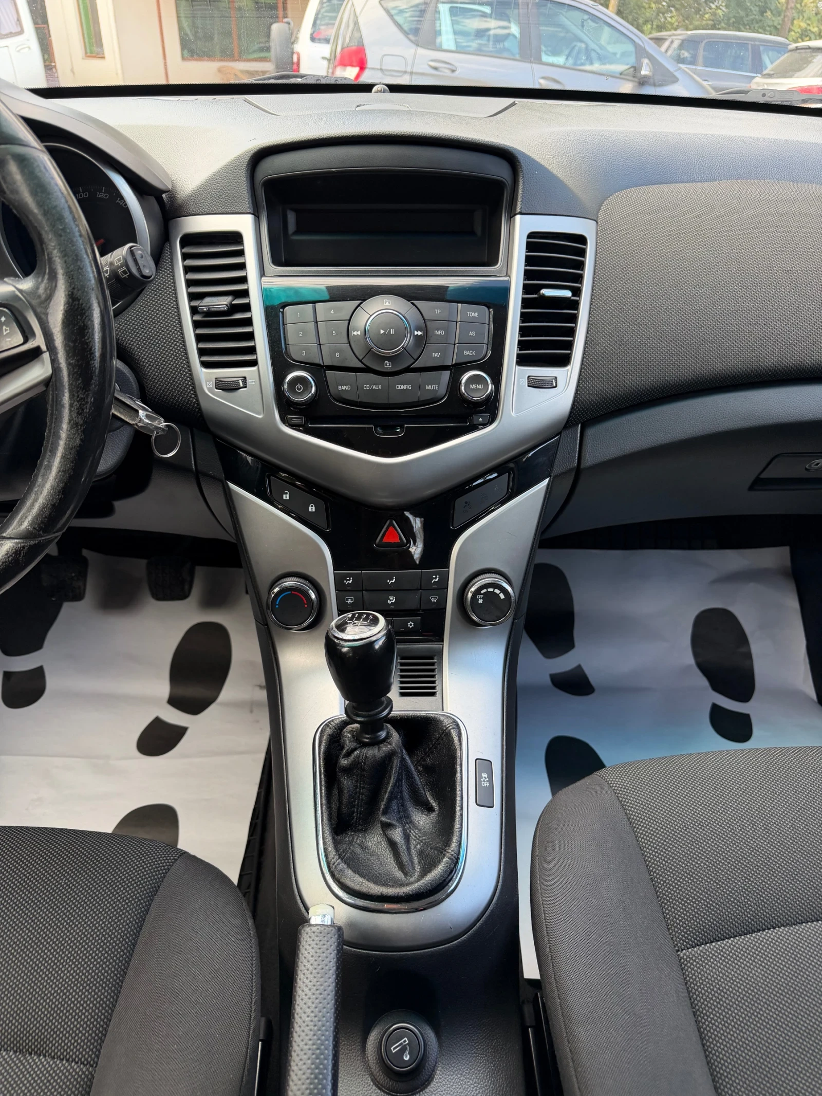 Chevrolet Cruze 1.8/Бензин/Газ/141ps, снимка 10 - Автомобили и джипове - 56183184