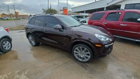 Porsche Cayenne PLATINUM EDITION Обдухване* Bose* Панорама* , снимка 2