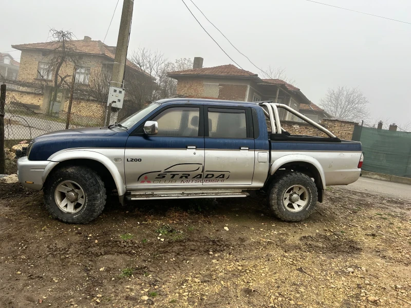 Mitsubishi L200 СЧУПЕНА СКОРОСТНА КУТИЯ !, снимка 5 - Автомобили и джипове - 48307671