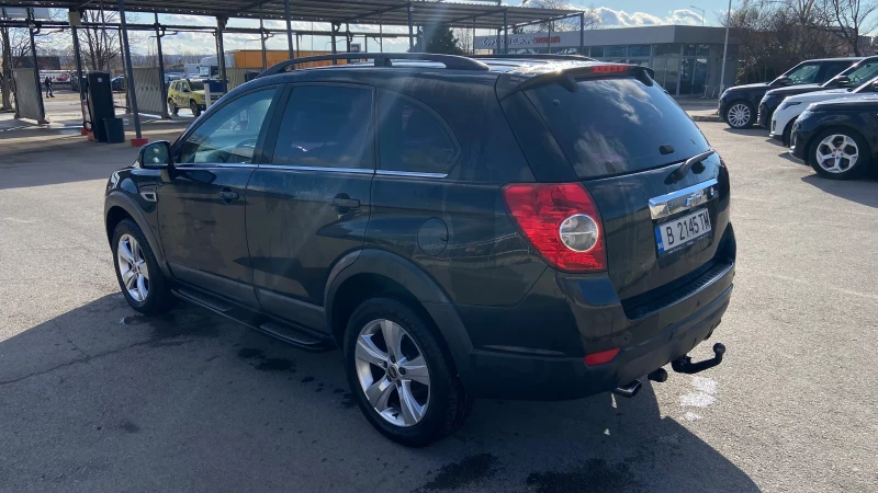 Chevrolet Captiva, снимка 3 - Автомобили и джипове - 49268353