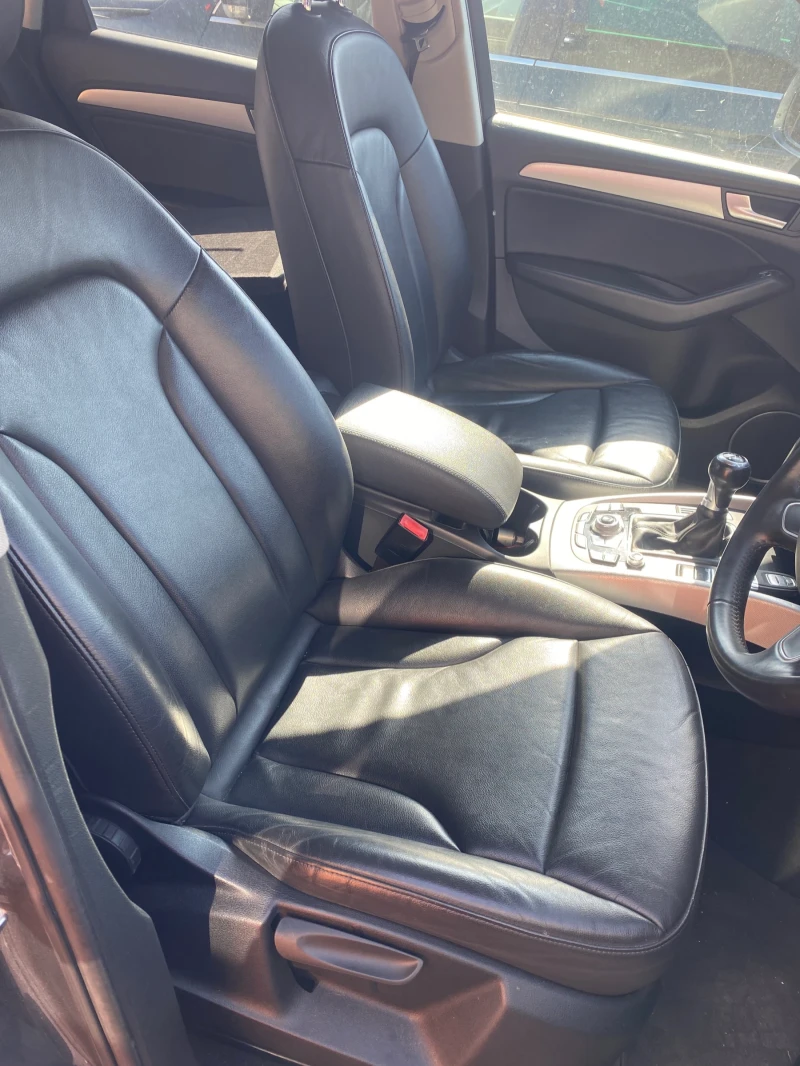 Audi Q5 2.0tdi, снимка 8 - Автомобили и джипове - 51199150