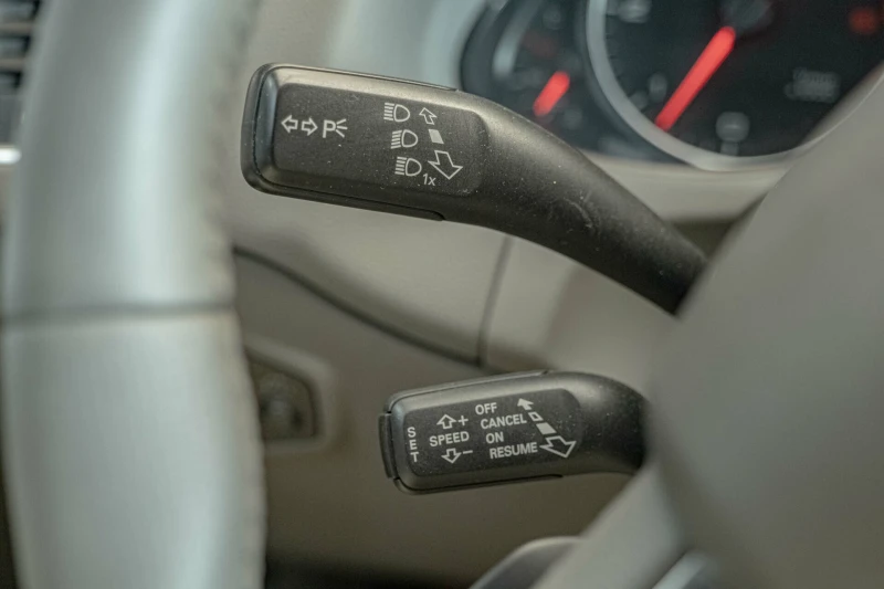 Audi Q5 3.0TDI/Quattro/MMI Plus/APS Plus/Isofix/Side Guard, снимка 11 - Автомобили и джипове - 52541051