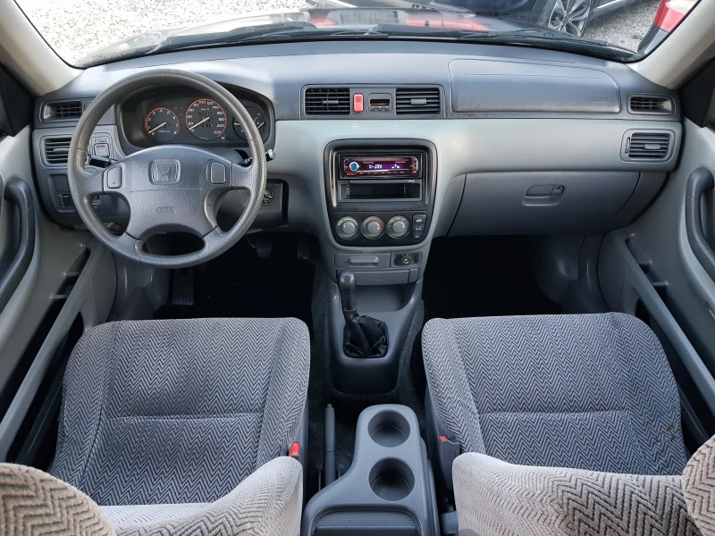 Honda Cr-v 2.0 i - 128 к.с. ИТАЛИЯ , снимка 10 - Автомобили и джипове - 52739497