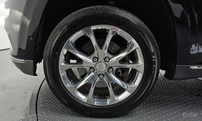 Jeep Grand cherokee, снимка 5 - Автомобили и джипове - 52886871