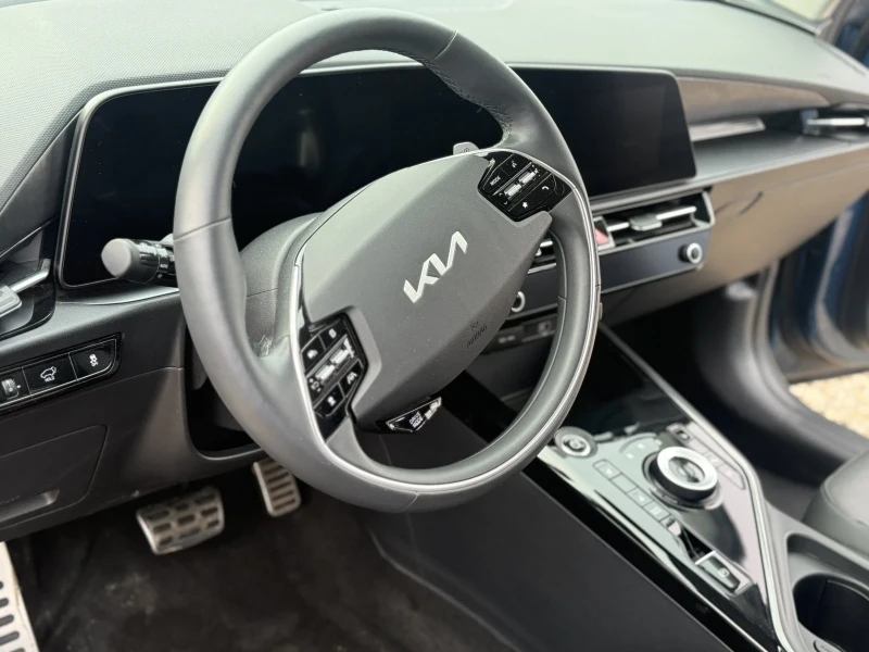 Kia Niro 64kwh, снимка 13 - Автомобили и джипове - 53095991