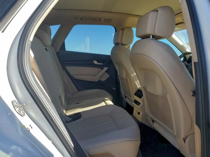 Audi Q5 PREMIUM PLUS* РЕАЛНИ КМ , снимка 10 - Автомобили и джипове - 53134273