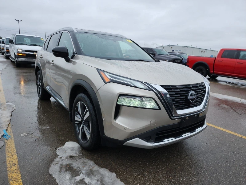 Nissan Rogue PLATINUM С РЕГИСТРАЦИЯ & АВТО КРЕДИТ, снимка 2 - Автомобили и джипове - 53262934