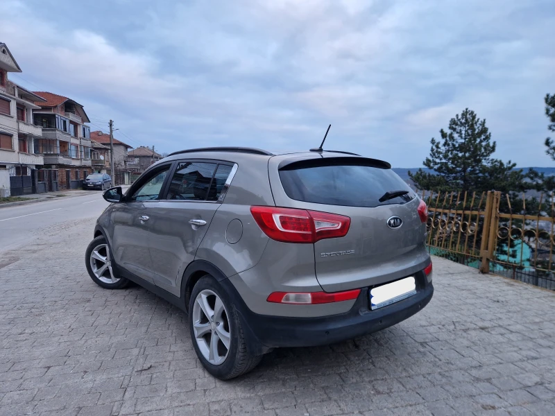 Kia Sportage 2.0 184 4x4 , снимка 4 - Автомобили и джипове - 53282610