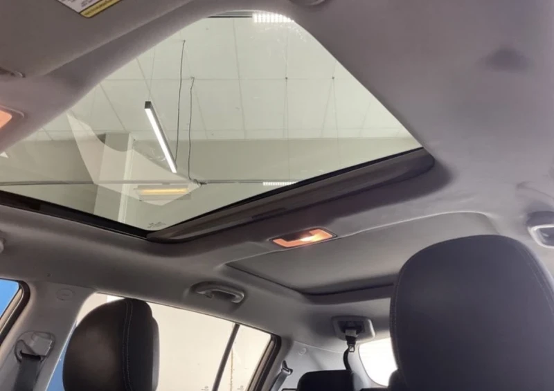 Kia Sportage 1.6, снимка 7 - Автомобили и джипове - 53300282