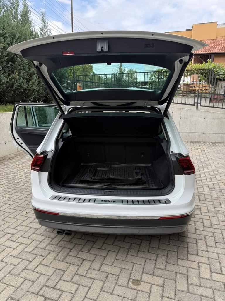 VW Tiguan HIGHLINE, снимка 12 - Автомобили и джипове - 56303474