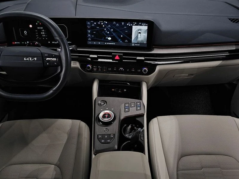 Kia Sportage Gasoline 1.6 Turbo 2WD| 177�.�. | Mobile.bg � ����������� 10