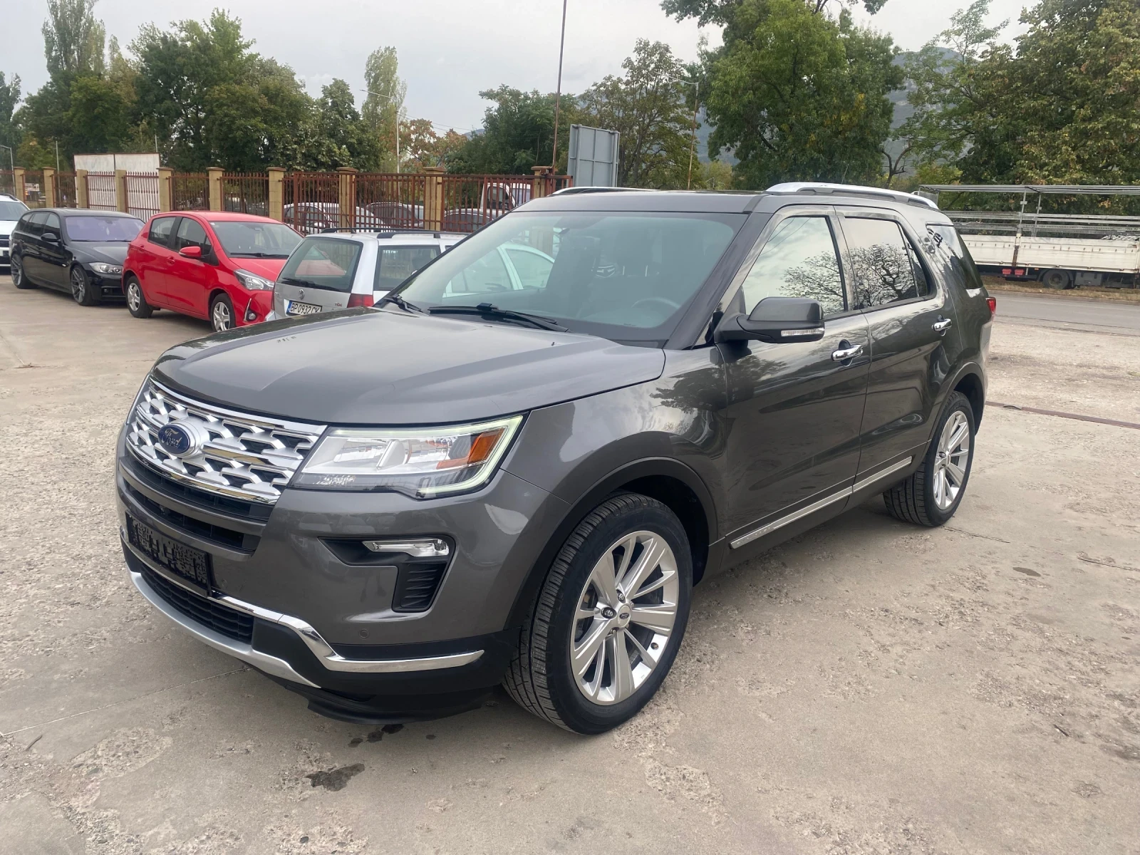 Ford Explorer 3.5i Lymiyed full. - [1] 