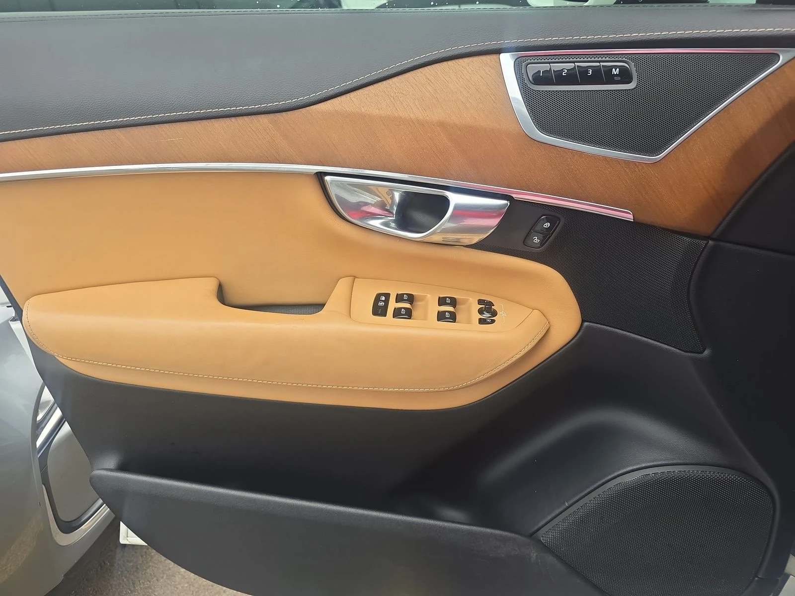 Volvo Xc90 INSCRIPTION Обдух* 360* Дистроник* Пано* 7-Места*  - изображение 7