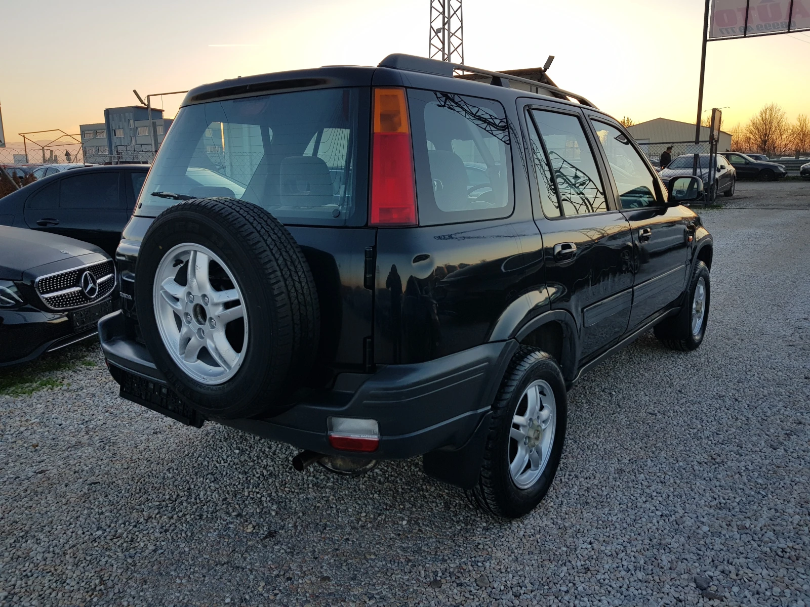 Honda Cr-v 2.0 i - 128 к.с. ИТАЛИЯ  - изображение 4