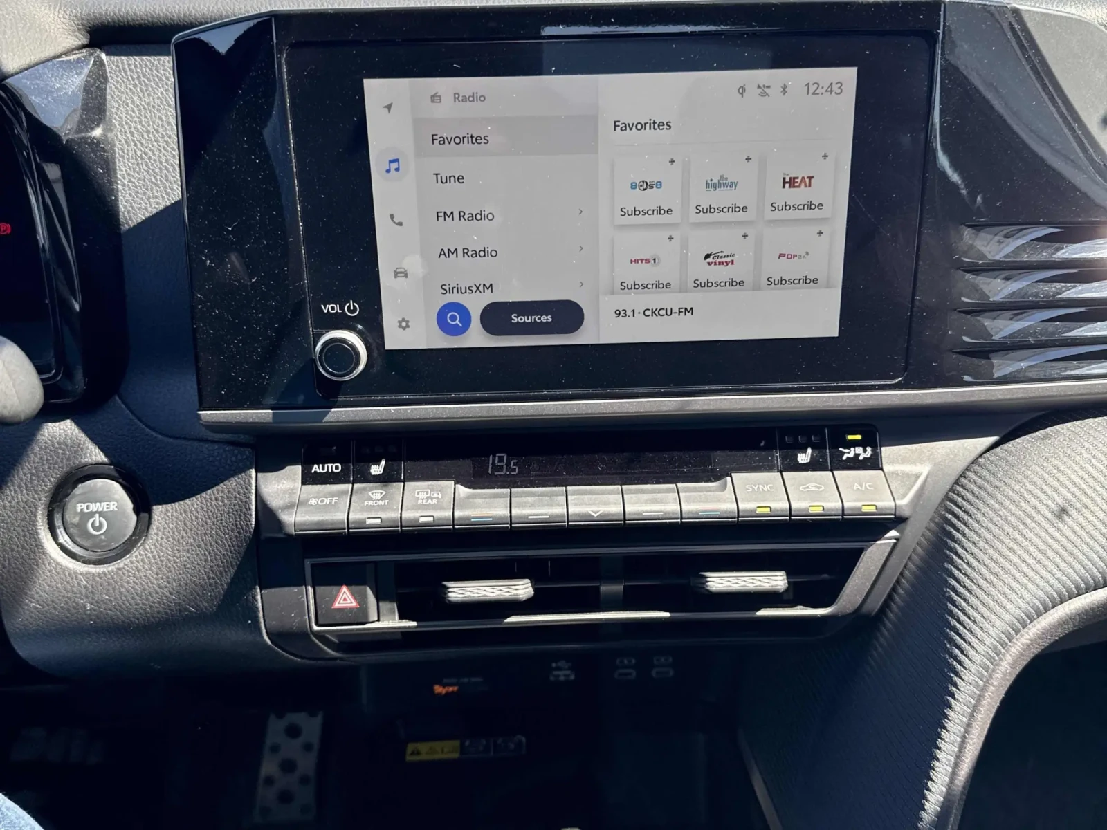 Toyota Camry, снимка 9 - Автомобили и джипове - 54200520