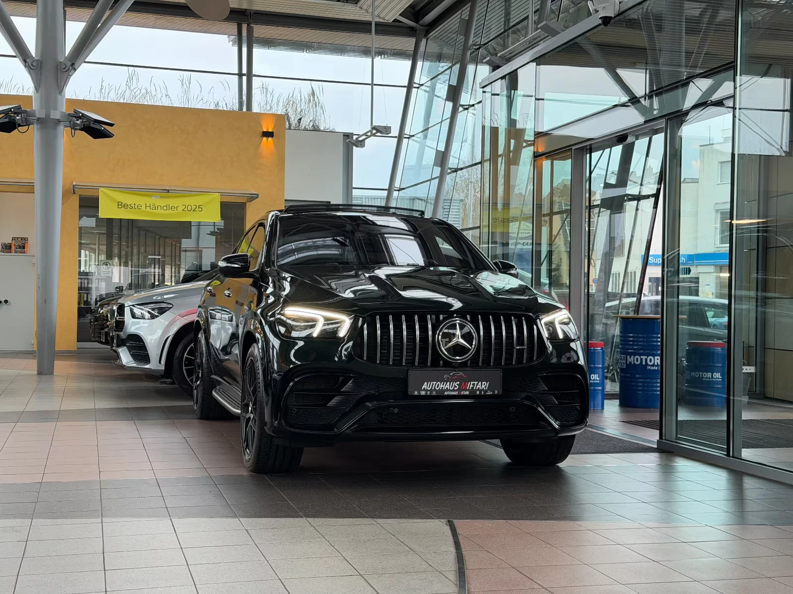 Mercedes-Benz GLE 63 S AMG COUPE/612HP/PANO/360/HUD/BURM/CARBON/510z, снимка 3 - Автомобили и джипове - 55119171
