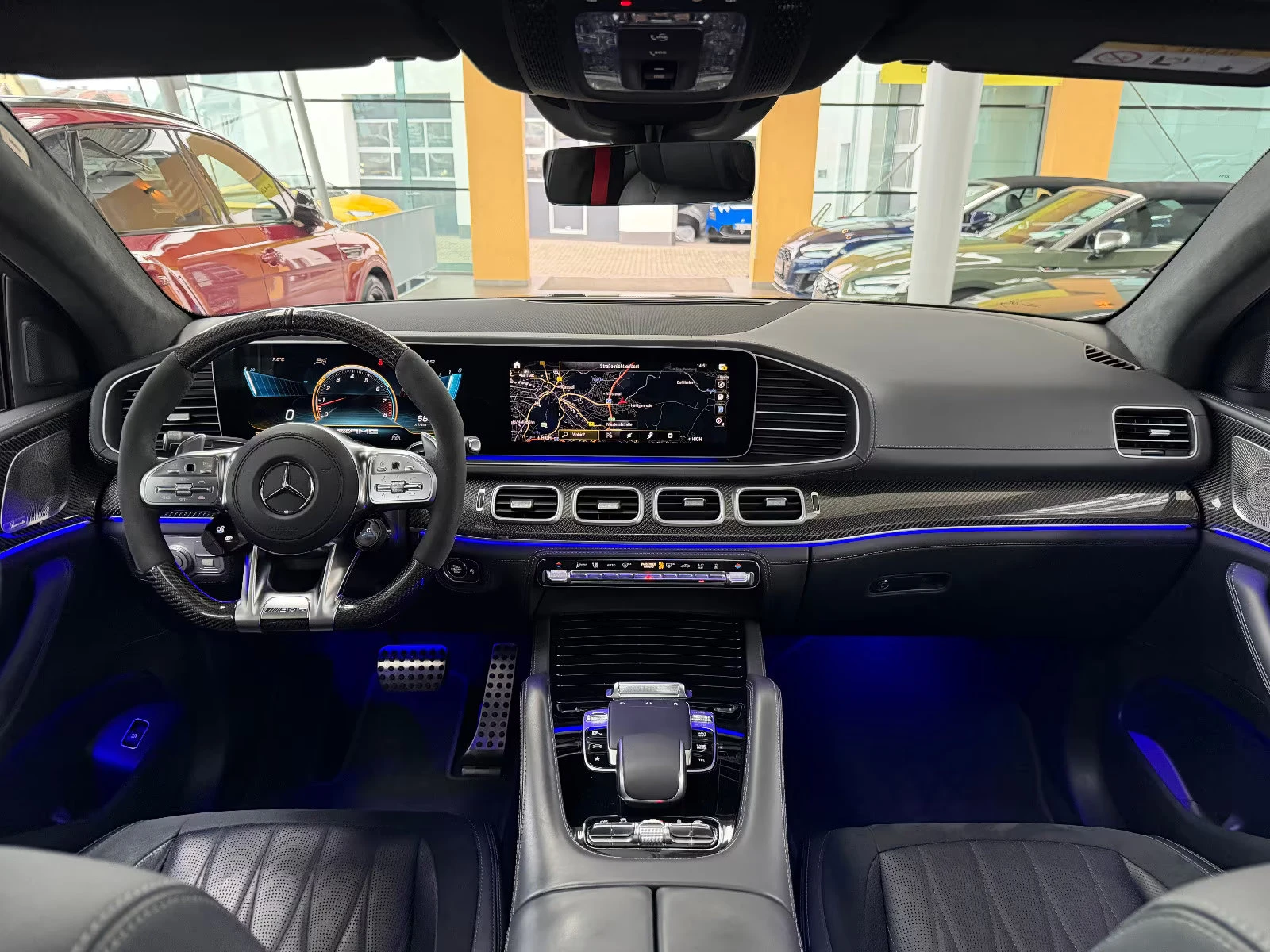 Mercedes-Benz GLE 63 S AMG COUPE/612HP/PANO/360/HUD/BURM/CARBON/510z, снимка 11 - Автомобили и джипове - 55119171