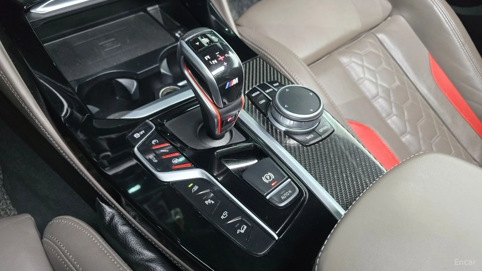 BMW X4 M* КОЖА* ОБДУХВ* НАВИ* ПАНО* HUD* 360, снимка 7 - Автомобили и джипове - 55435670