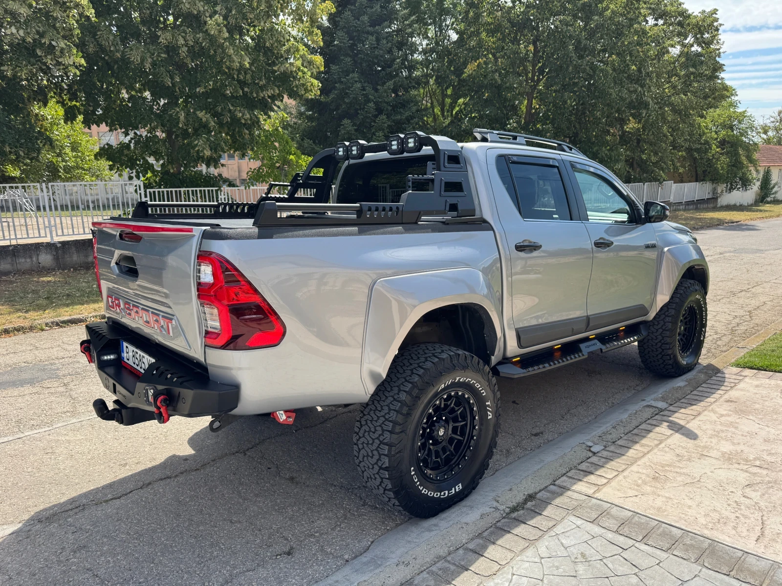 Toyota Hilux, снимка 5 - Автомобили и джипове - 55729691