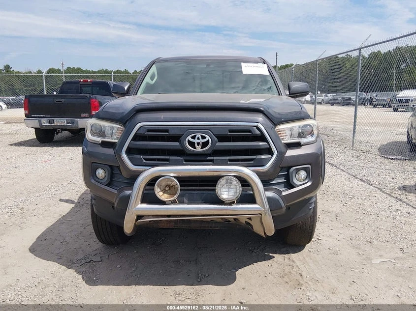 Toyota Tacoma 3.5l Sr5 V6, снимка 12 - Автомобили и джипове - 56041715