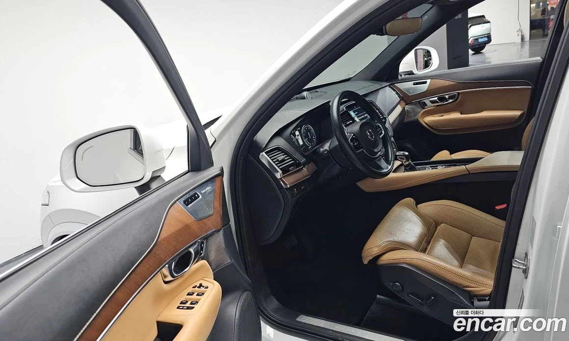 Volvo Xc90 T6 Inscription, снимка 12 - Автомобили и джипове - 56123224