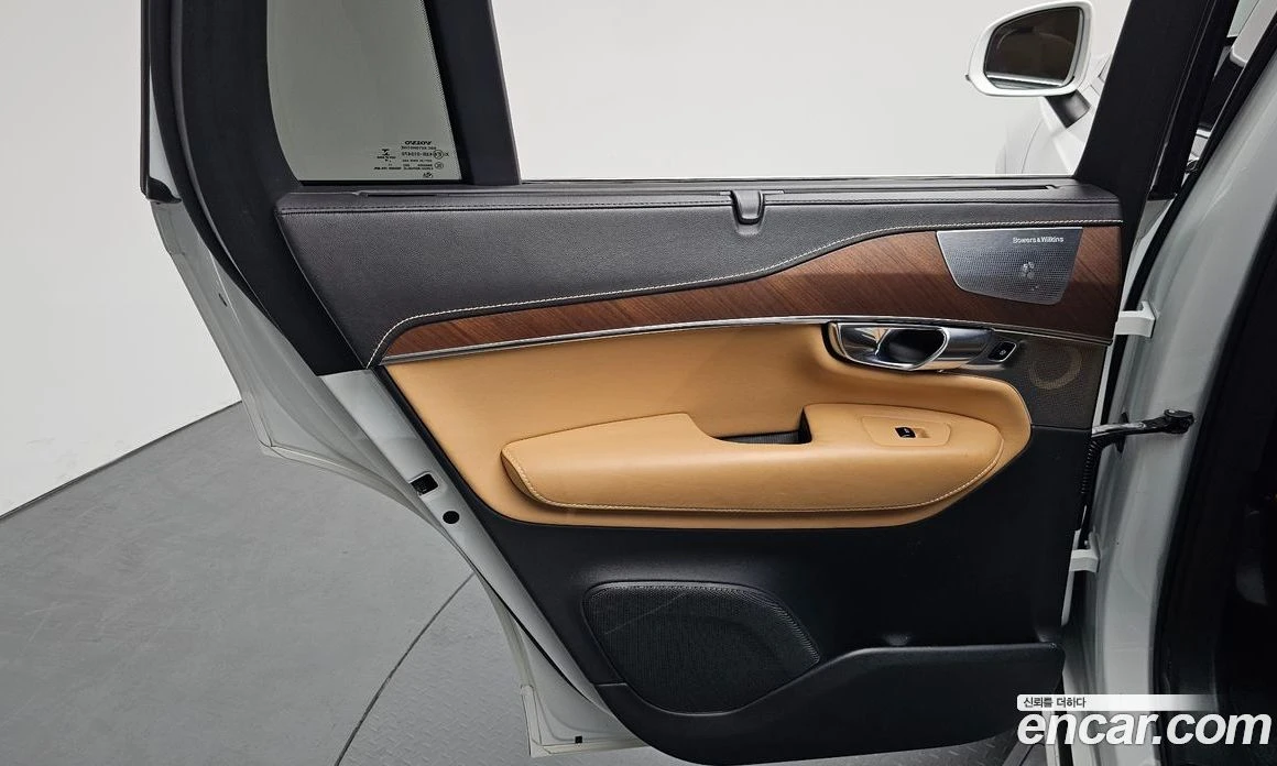 Volvo Xc90 T6 Inscription, снимка 14 - Автомобили и джипове - 56123224