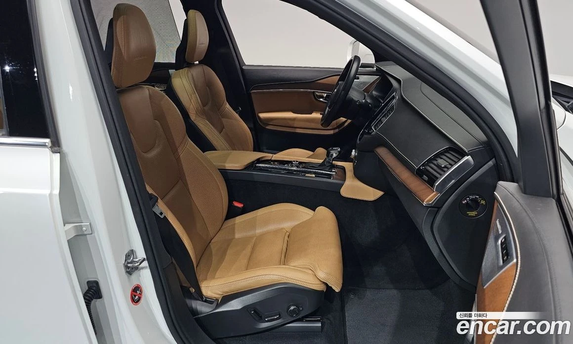 Volvo Xc90 T6 Inscription, снимка 17 - Автомобили и джипове - 56123224