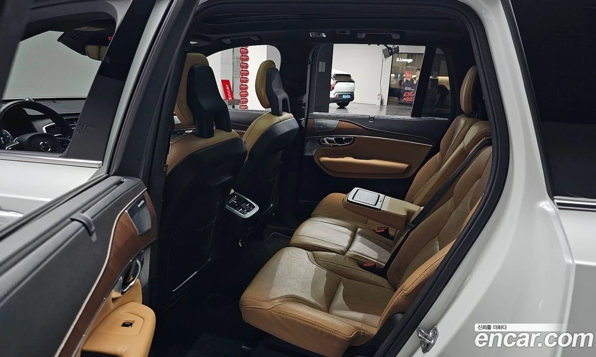 Volvo Xc90 T6 Inscription, снимка 15 - Автомобили и джипове - 56123224