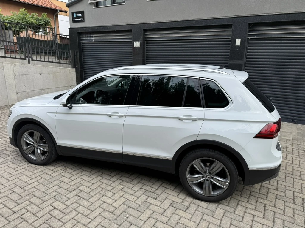 VW Tiguan HIGHLINE, снимка 3 - Автомобили и джипове - 56303474
