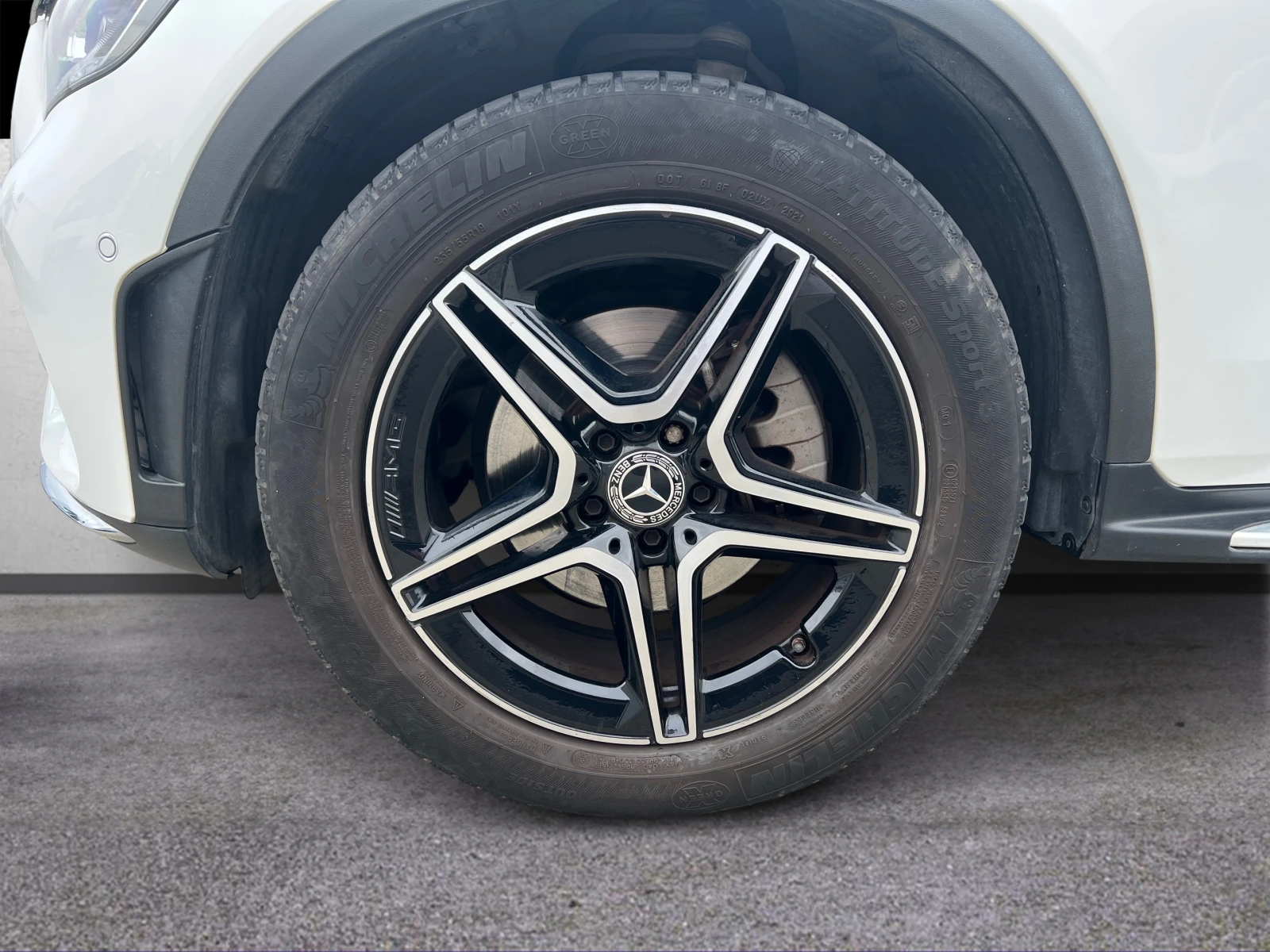Mercedes-Benz GLC 300 4MATIC Coupе, снимка 5 - Автомобили и джипове - 56736244